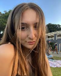 Hi there- I am divorcing and will be needing a place for myself and my 17  yo son who is a junior at AGHS. I am a local teacher in LMUSD. Ideally