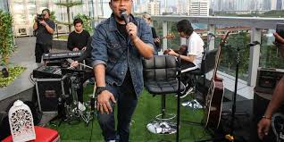 Check spelling or type a new query. Lirik Dan Chord Lagu Buka Hatimu Armada