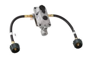 Flame King Kt12acr6 2 Stage Auto Changeover Propane Gas Regulator With 2 12 Pigtails Propane R Pod Propane Tank