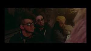 Copilul fără cap a sărbătorit un an de la naştere! PremierÄ Elodia A Fost GÄsitÄ De CÄtre Roby Malone Èi Robotzelu In Casa Unui Cioban Youtube