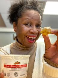 Does anyone know if the cranberry almond chicken salad can be frozen?