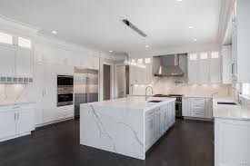 23 Innes Rd Scarsdale Ny 10583 Mls 4714059 Zillow Kitchen Inspiration Marble Countertops Kardashian Kitchen Kris Jenner Kitchen Arquitetura
