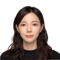 Lori Wang's Instagram, Twitter & Facebook