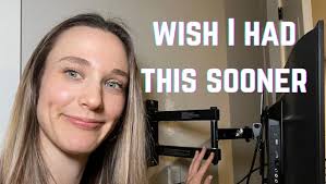 Amazon.com: Full Motion TV Wall Mount Bracket Articulating Arms Swivels  Tilts Extension for Most 26-55 Inch LED LCD Flat Curved Screen TVs, Max  VESA 400x400mm up to 66lbs by Pipishell : Electronics