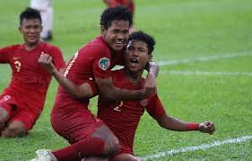 Sebelumnya bagus kahfi sempat curhat ke media sosial lantaran pihak barito putera tak jua merespon tawaran fc utrecht. Terungkap Ketajaman Bagus Kahfi Sebagai Penyerang Berawal Dari Tukar Posisi Dengan Sang Kembaran Bolalob Com