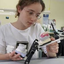 Für ein lückenloses Lächeln