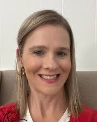 Christine Schram's Instagram, Twitter & Facebook