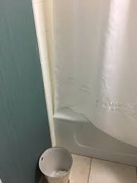 Product title extra long fabric shower curtain liner, light gray polyester fabric shower curtain liner bathroom heavy duty shower curtains, water proof, hotel quality, 72 x 84 inches average rating: Shower Curtain Not Wide Enough Would Not Stay Extended Bild Av The Peabody Memphis Tripadvisor