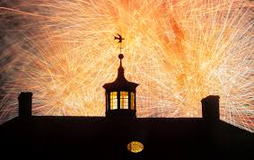 We don't accept government funding and rely upon private contributions to help preserve george washington's home and legacy. Photos Of The Mount Vernon Fireworks The Washington Post