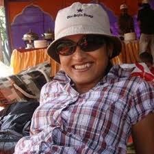 sneha deb kar (@meetmomie)