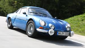 Le configurateur alpine vous propose les tarifs propres à chacun des pays de commercialisation de l'a110. Renault Alpine A110 Kaufberatung Rallyeflunder Leicht Und Sexy Auto Motor Und Sport