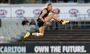 She previously played for brisbane in the inaugural afl women's season. S7blrwsj9wpt8m