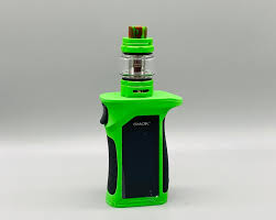 Now requires a child safety lock to be pressed for it to unlock and swivel. Smok Mag P3 Kit Vape108