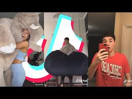 The throw it back trend has been popularised by the likes of charli d'amelio, tiktok's golden girl, among others. Tik Toks That Know How To Throw It Back Youtube