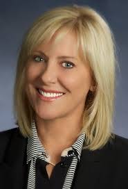 Supervalu combines merchandising, operations staff of 2 ailing retail chains