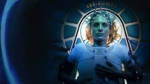 No escape, no memory, 90 minutes to live. Oxygen Kritik Zum Netflix Start Film Plus Kritik Online Magazin Fur Film Kino