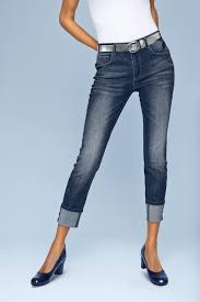 Un modèle qui s'enfile comme un caleçon. Soldes Jean Ventre Plat Femme En Stock
