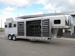 New Trailer For Sale Horse Trailer Living Quarters Trailer Living Trailers For Sale