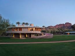 Searching for the latest updates of the global real estate market? 7 Frank Lloyd Wright Designed Homes Have Been Sold Or Listed In 2020 Architectural Digest