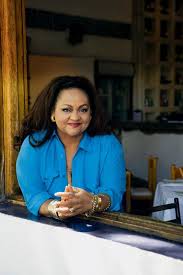 Filmografia, nagrody, biografia, wiadomości, ciekawostki. Shaleen Surtie Richards Verloor 8 Kg Sarie South Africa Beautiful People Celebs
