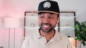 Meet the Growth Hacker's Favorite Growth Hacker Brian Swichkow