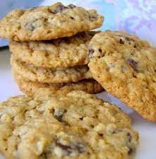 Chewy Oatmeal Chocolate Chip Cookies No Eggs Recipe Recipe Chewy Oatmeal Chocolate Chip Cookies Cookies Recipes Chocolate Chip Oatmeal Chocolate Chip Cookies