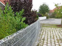 Gabionenzaun Komplettsystem 10 15 Cm Qualitat Von Triooo In 2020 Gabionenzaun Gabionenwand Gabionen