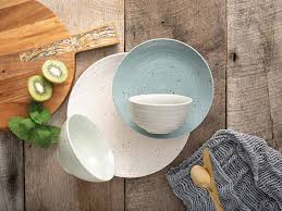 Mar 05, 2021 · in a stoneware versus porcelain comparison, several factors come up. The Best Dinnerware Sets For Everyday Use And Special Occasions Bob Vila