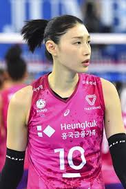김연경은 현재 한국무대에서 뛰고 있는 여자배구 선수들 가운데 가장 국제적으로 경쟁할 수 있는 실력을 갖춘 선수입니다. ë‹¨í˜¸í•œ í¥êµ­ìƒëª… ê¹€ì—°ê²½ íŽ˜í¼ì €ì¶•ì€í–‰ìœ¼ë¡œ ë³´ë‚¼ ìƒê° ì—†ì–´ ë¨¸ë‹ˆíˆ¬ë°ì´