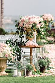 Breathtaking Floral Filled Laguna Beach Wedding From Jana Williams Photography Modwedding Laguna Beach Weddings Beach Wedding Flowers Beach Wedding