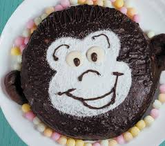 Le Singe Au Chocolat Un Gateau Ideal Pour Les Enfants Idee Dessert Gateau Gateaux Singe