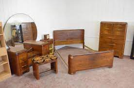 There are 8469 art deco bedroom furniture for sale on etsy, and they cost $676.21 on average. Pin On Dream Home