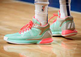 His first signature sneaker, the adizero rose 1, was released in 2010. Adidas D Rose 10 Boardwalk Release Info Sneakernews Com