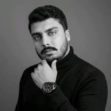 How to Become an Electronic Technician