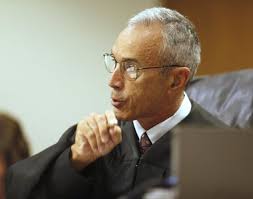 Crooked contractors deserve more than slap