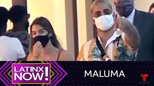 Allí, ella conoció a parte de su familia y pudo saber más sobre la vida del artista que triunfa en todo el mundo. Maluma Holds Hands With Rumored Gf And These Are The Details Latinx Now Telemundo English Youtube