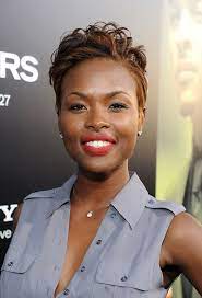 It will accentuate your cheekbones and it's the perfect hairstyle for women over 30. 30 Best African American Hairstyles 2021 Hottest Hair Ideas For Black Women Styles Weekly
