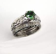 Green Sapphire Irish Vintage Engagement Ring And Wedding Band With Celtic Knots Celtic Wedding Rings Celtic Engagement Rings Celtic Rings Women