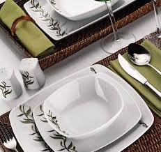 Kutahya Porselen Medusa 12 Kisilik 82 Parca Buse Yemek Takimi Havale Ind 5 630 80 Tl Tek Cekim Ve Taksitli 996 00 Tl D Yemek Takimi Medusa Yemek Takimlari