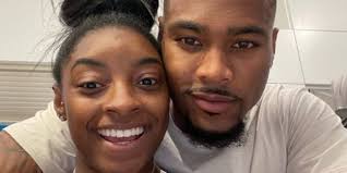 Stacey ervin is the lucky guy identified as the olympic gymnast's new boyfriend. Fans Are Calling Simone Biles Boyfriend Out After He Claims He Didn T Know Who She Was When They First Started Dating Jonathan Owens Simone Biles Just Jared