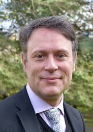 Four Lullabies for the Girls: Piers Maxim