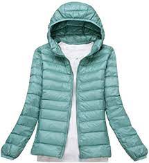Porter toute seule, ou les combiner à votre gré sous votre manteau pour rester bien au chaud cet hiver. Doudoune Legere A Capuche Femme Duvet Veste Doudoune A Capuche Femme Legere Courte Manteau Doudoune Matelassee Pliable Fine Light Blouson Doudounes Legeres Courtes Mi Saison Hiver Chaudes Sport Amazon Fr Vetements