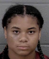 Lakendra Jackson Carrying Concealed Gun