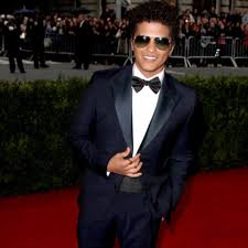 Read on to find more about his family: Bruno Mars Starportrat News Bilder Gala De