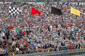 He had earned the top qualifying spot with a speed of 229.992 mph and led for 116 laps. Ahead Of Indycar Nascar Doubleheader Fans Question Why There S Still A Debate