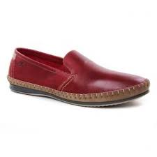 Les mocassins homme sont des chaussures qui séduisent par leur charme intemporel et leur confort. Fluchos 8264 Taupe Mocassins Rouge Printemps Ete Chez Trois Par 3
