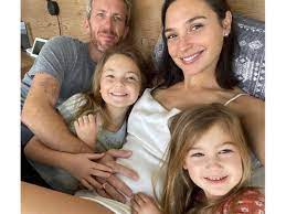 In 2008, israeli beauty gal gadot broke the hearts of millions of men around the world when she married businessman, yaron gadot is clearly always at the forefront of her husband's mind, a fact. Wonder Woman Actor Gal Gadot Is Pregnant With Baby Number Three Hollywood Gulf News