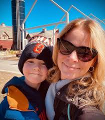 Ottawa family 'blown away' by strength of 8-year-old battling rare cancer  they 'had never heard of'