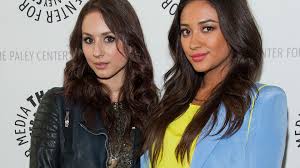 Troian bellisario biography, ethnicity, religion, interesting facts, favorites, family, updates, childhood facts, information and more: Troian Bellisario Promiflash De
