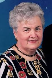 Sarah Boyle's Instagram, Twitter & Facebook